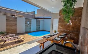 Casa com piscina em Foz do Iguaçu-PR